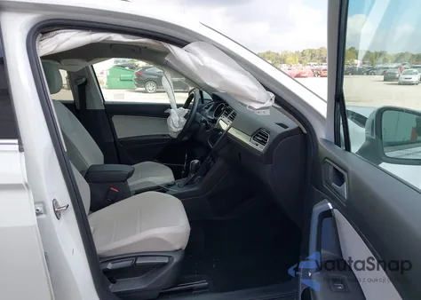 2020 Volkswagen Tiguan 2.0T Se/2.0T Se R-Line Black/2.0T Sel z USA, uszkodzony, nr VIN 3VV2B7AX2LM006165